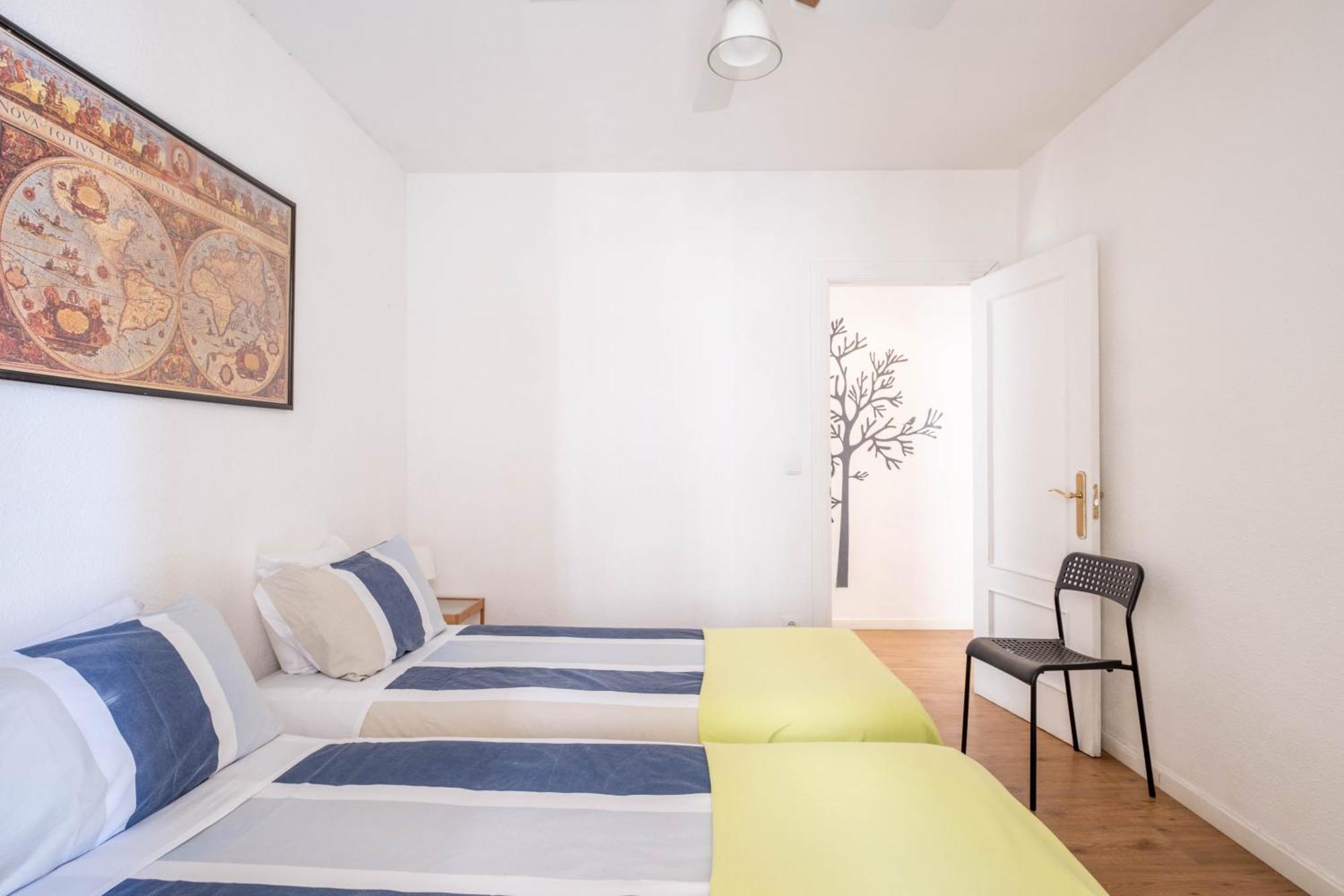 Apartamentos Coso Zaragoza Luaran gambar