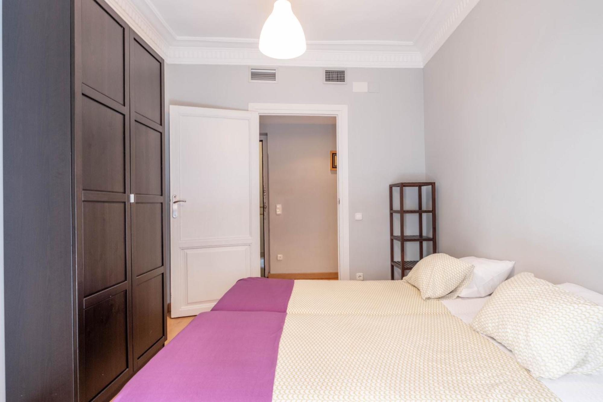 Apartamentos Coso Zaragoza Luaran gambar