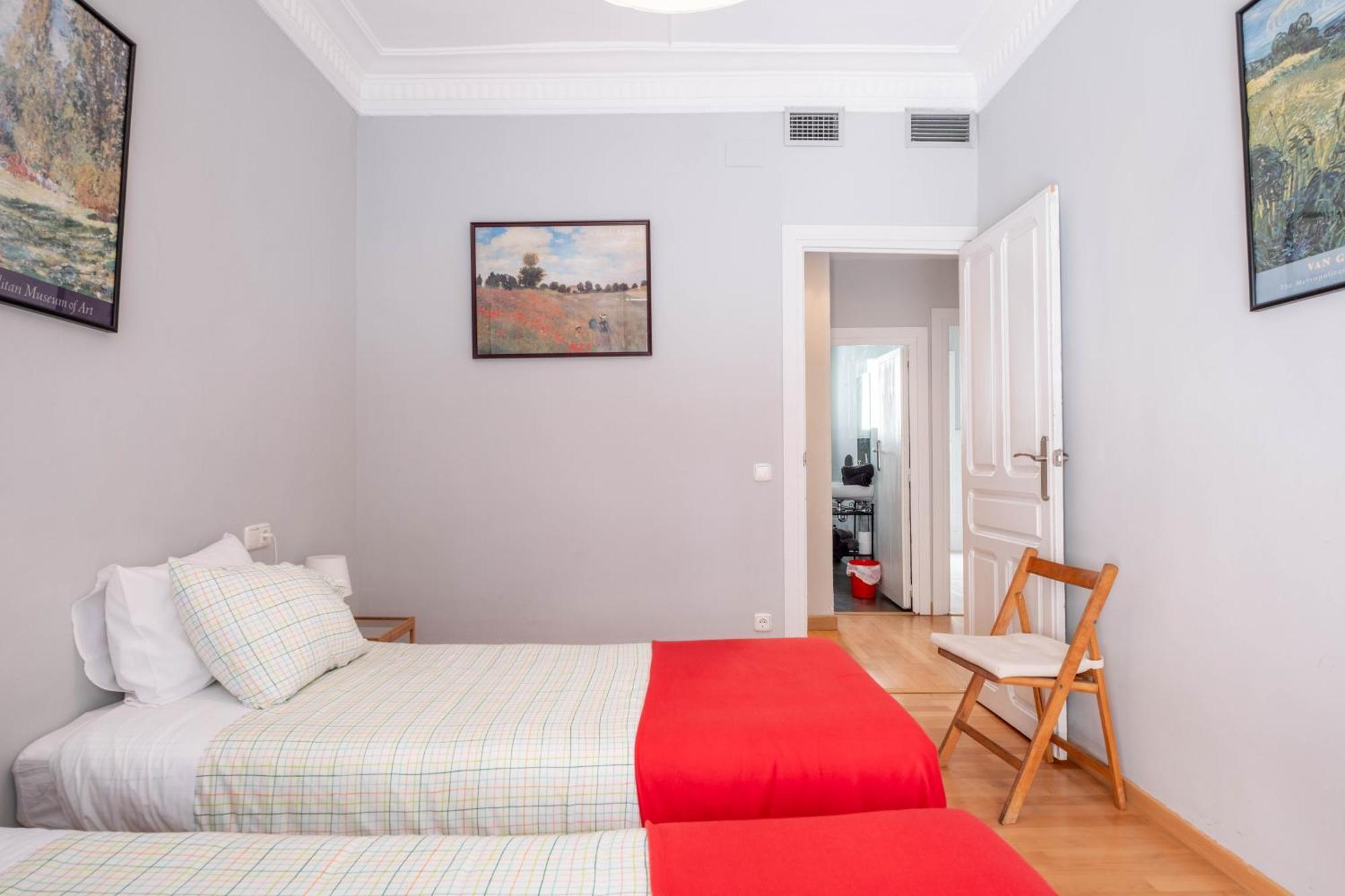 Apartamentos Coso Zaragoza Luaran gambar