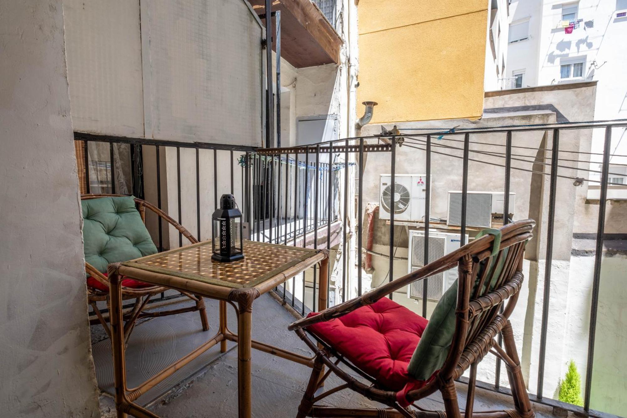Apartamentos Coso Zaragoza Luaran gambar