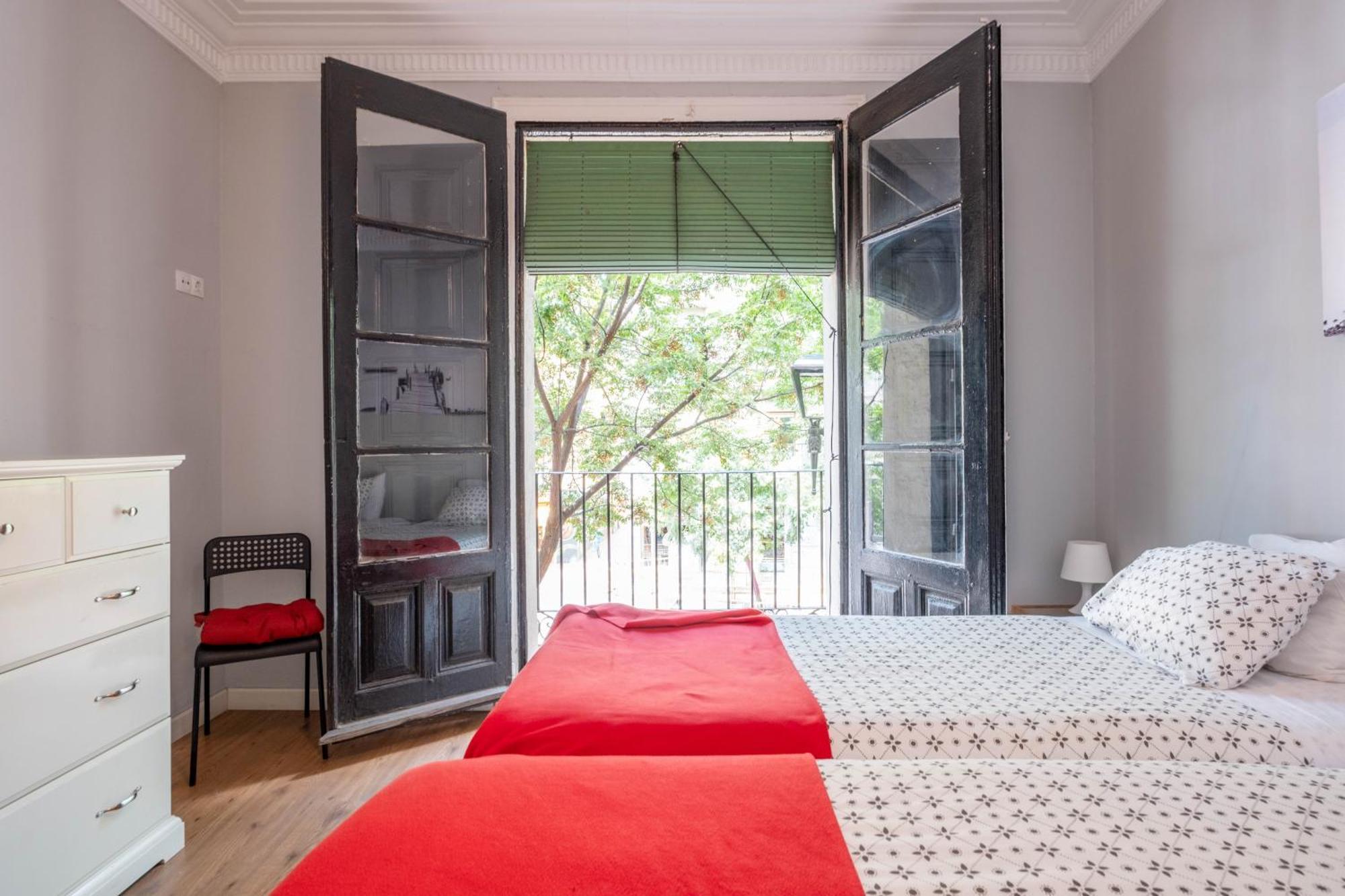 Apartamentos Coso Zaragoza Luaran gambar